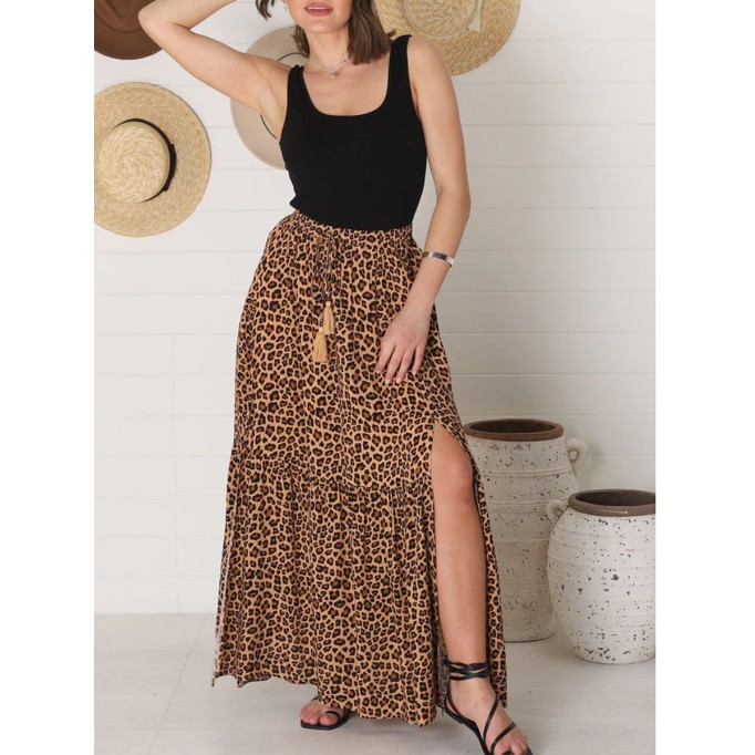 Bohemian high-waisted leopard print split half skirt