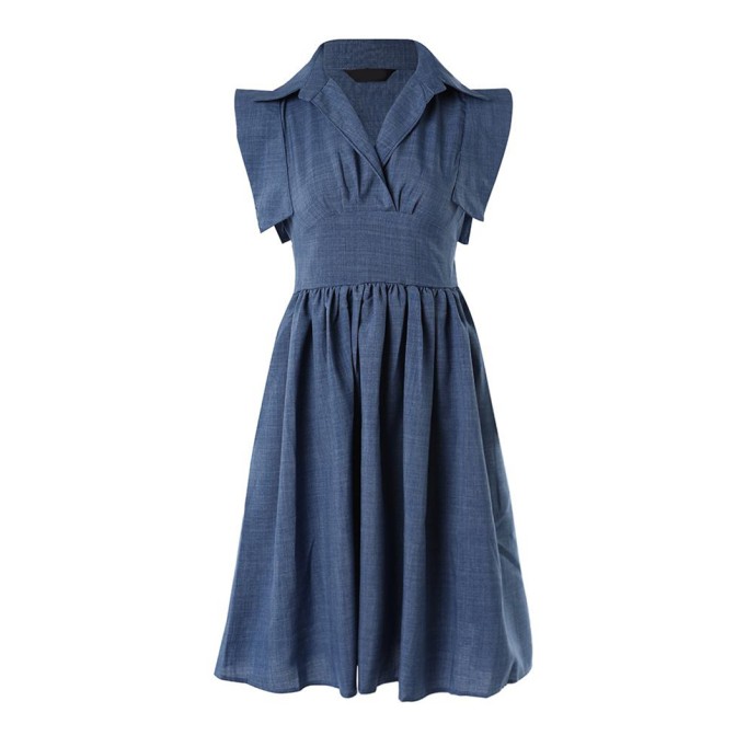 Casual solid color flying sleeve dress