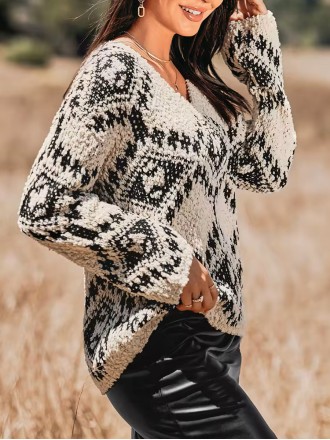 V-neck abstract diamond sweater