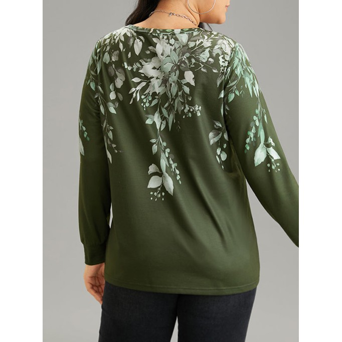 V-neck long sleeve position printed T-shirt
