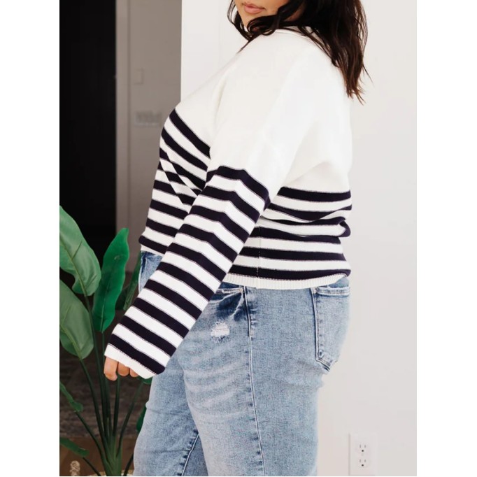 Women's V-neck striped sweater